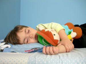 Cum putem imbunatati obiceiurile de somn ale copilului?