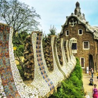 Invata-l pe copil despre Gaudi