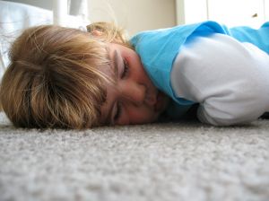 Cum il ajuti pe copil sa se trezeasca devreme dimineata?