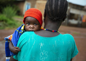 Raport UNICEF: 320.000 de copii si adolescenti infectati cu HIV in 2019, unu la fiecare 100 de secunde