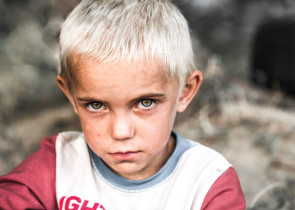 Copiii neinsotiti si separati de familie care fug din Ucraina 