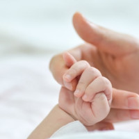 Reflexele nou nascutului si bebelusului