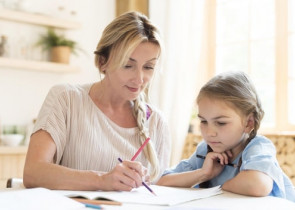 Cum ii pot ajuta parintii pe copii sa recupereze materia