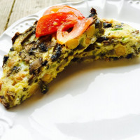 Mic dejun à la Chef Mirela Ivascu: Omleta coapta cu legume si branza perlata
