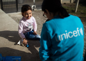 UNICEF lanseaza campania de strangere de fonduri „Salveaza vieti in siguranta”