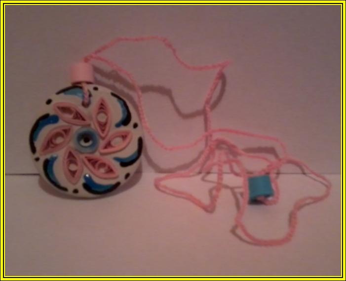coliere quilling 8 martie