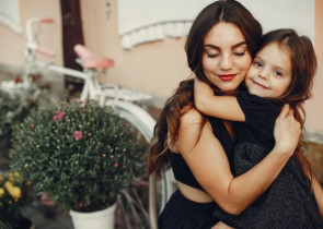 Greseli de comunicare care pot aparea in relatia mama-fiica