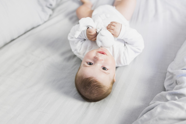 comportamente normale ale nou nascutului si bebelusului