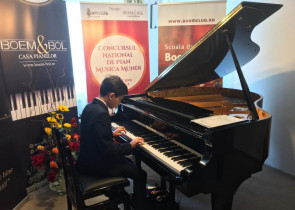 100 de participanti din 20 de judete  la Concursul National De Pian „Musica Mundi”, editia a V-a!